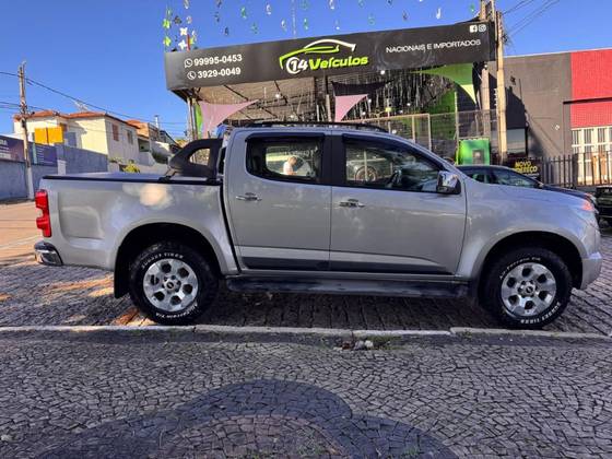 CHEVROLET S10 2.4 MPFI LTZ 4X4 CD 8V FLEX 4P MANUAL CHEVROLET S10 2.4 MPFI LTZ 4X4 CD 8V FLEX 4P MANUAL